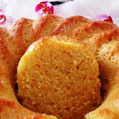 Bolo de Claras e Cenoura Bolo de Claras e Cenoura