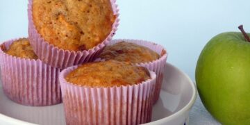 Muffins de Maçã e Cenoura