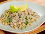 Salada de Grão de Bico e Atum Salada de grão de bico e atum