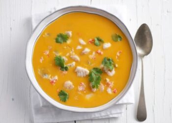 Sopa de Peixe com legumes