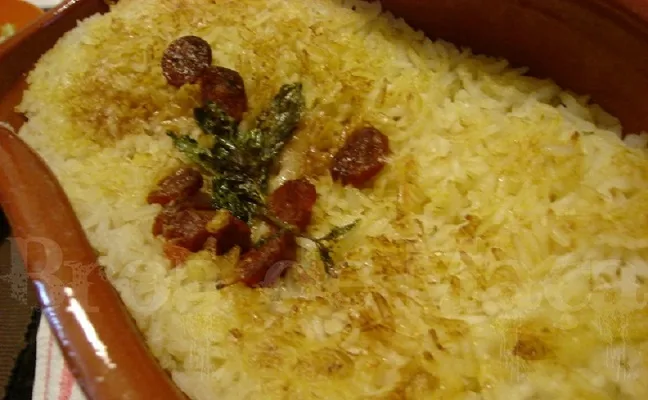 Arroz de forno tradicional