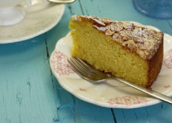 Bolo de Laranja com Amêndoa