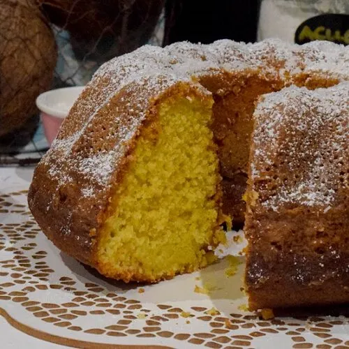 Bolo de Coco Húmido Bolo de Coco Húmido