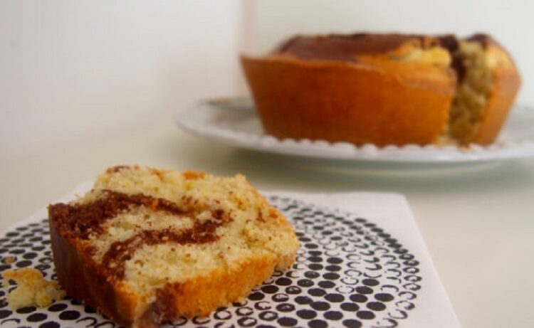 Bolo de Claras Marmoreado