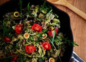 Salada de Atum e Legumes
