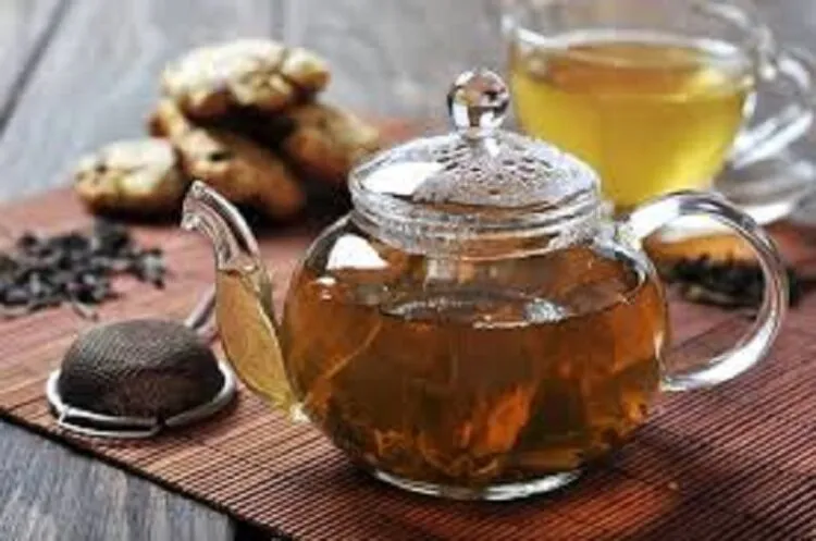 Chá de Cravo-da-Índia com Gengibre