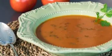 Sopa de Tomate e Curgete