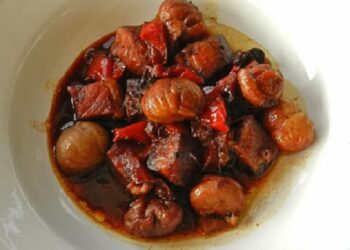 Carne de Porco com Castanhas