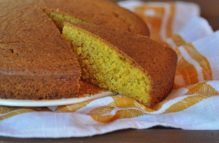 Bolo de Cenoura Laranja e Gengibre