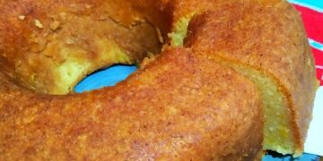 Bolo de Laranja Húmido e Fofo