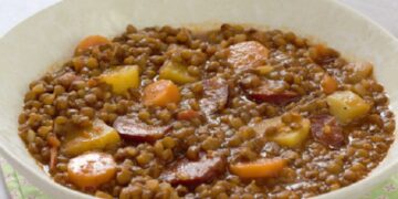 Lentilhas Guisadas com Chouriço