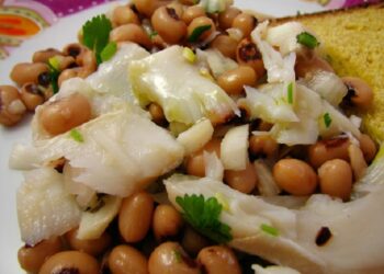 Salada de Feijão Frade com Bacalhau