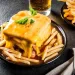 Francesinha à moda do Porto