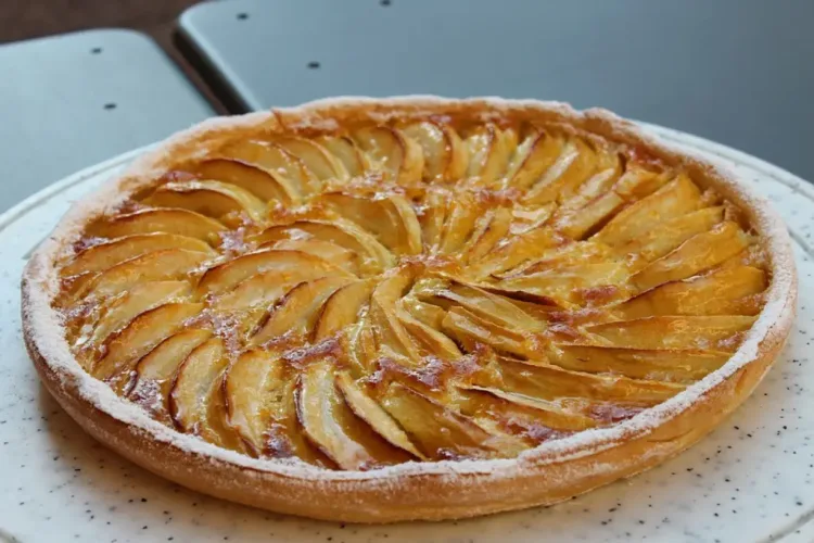 Tarte de maçã com massa folhada