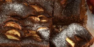 Bolo de Chocolate e Maçã