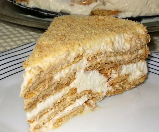 Bolo De Bolacha Com Natas Sem Manteiga Colher De Pau